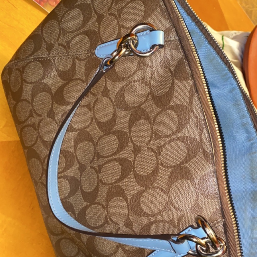 Coach purse for sell ‼️
